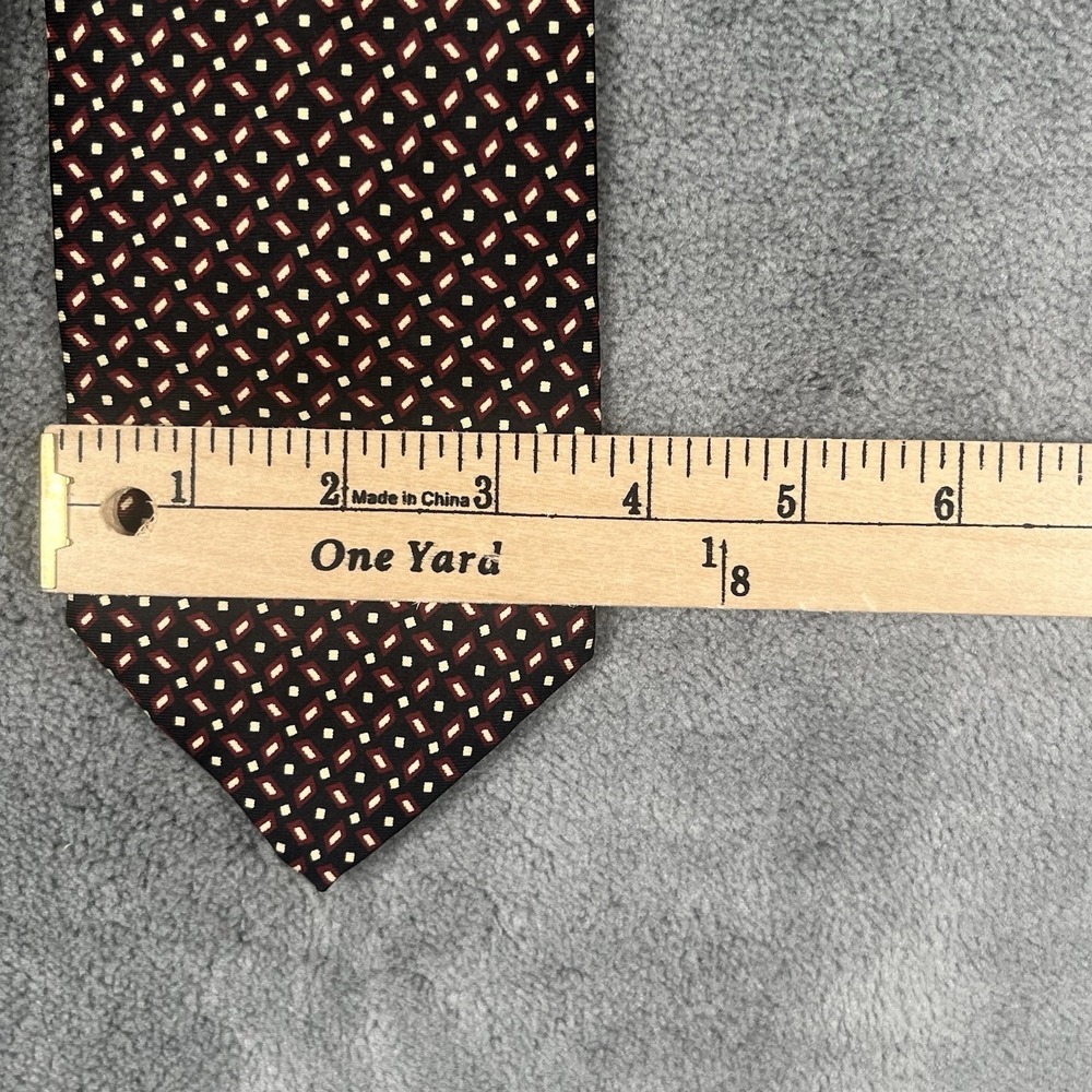 Brooks Brothers Makers Black Burgundy White Geometric Silk‎ Tie Made in USA - Picture 3 of 5